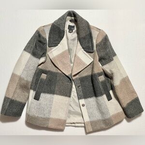 a.n.a A New Approach Women’s Plaid Jacket Gray Hue Size Large Polyester And Wool